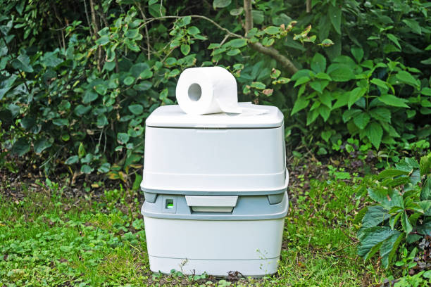 Best Portable toilet rental cost  in Roseau, MN