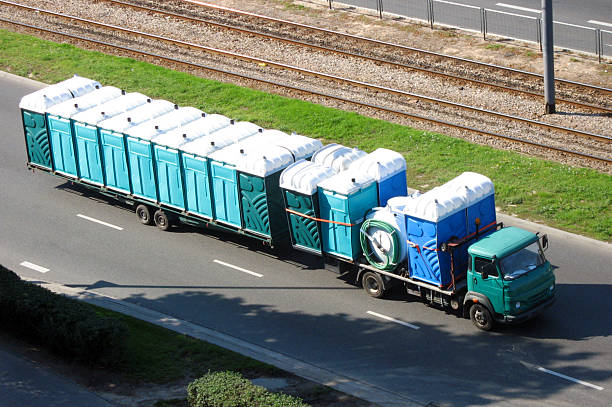 Best Best portable toilet rental  in Roseau, MN